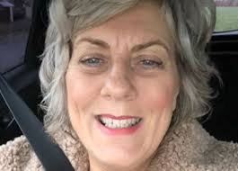 Paula Barlow's Instagram, Twitter & Facebook