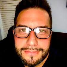 Wayne Mclaren's Instagram, Twitter & Facebook