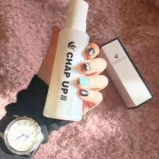 旦那が最近 おれ禿げてきた って心配してるから 全然気にならないけど薄毛になってほしくないからプレゼントに いつまでも若くかっこよくいてほしいしね すごく高評価の育毛剤みたい 産後の抜け毛とか気になるひとにもよさそう