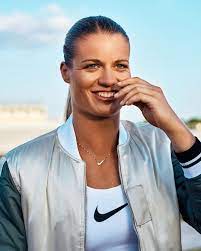 Het ging een tijdje niet zo goed met een van de grootste. Pin On Women S Athletics