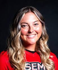 Melissa Livesay's Instagram, Twitter & Facebook