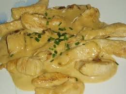 Recette Emince De Poulet A La Moutarde Recette Recette Emince De Poulet Emince De Poulet Poulet Moutarde