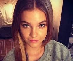 Her dad, steve was recognized as the pioneer of the personal computer revolution. Eve Jobs Daughter Of Steve Jobs Life Achievements Family Eve Jobs Biography