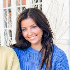 Brooke Backes and John Evans' Wedding Website