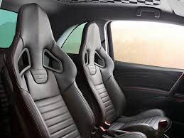Reforzando de esta manera el espacio interior. Opel Adam Rocks S 1 4 Turbo Ecoflex Autozentrum Roedler