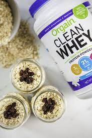 Plant Based Vs Grass Fed Protein What S The Scoop Allergen Free Recipes Plant Based Protein Powder Grass Fed Whey Protein