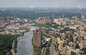 Maybe you would like to learn more about one of these? Schone Luftaufnahme Von Queens Und Bronx Von Hubschrauber Lizenzfreie Fotos Bilder Und Stock Fotografie Image 20881511
