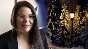 Crafting a Miniature World For Your Bookcase