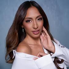 Ciarra Paresa, Miss Aiea USA for People's Choice Award 2025 Follow  @misshiusa & Like This Photo Vote for your favorite 2025 Miss Hawaii USA  contestant and she could be named this year's