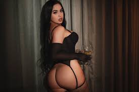 Michelle Giraldo - Free nude pics, galleries & more at Babepedia