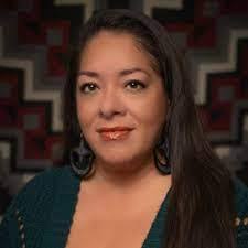 Mona Cochran's Instagram, Twitter & Facebook