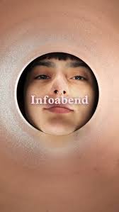 Studiengang Modedesign HF 👉🏾 Link in Bio @ffzhart #ffzh @ff_modedesign  #ff_modedesign > Das filmische Portrait entstand im 1. Semester des  Studiengangs Film HF @ff_film_hf von Aisha Däster • Oleksandr Bichuk •  Dorian