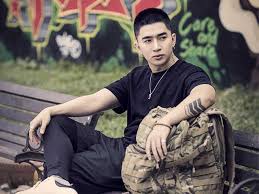 Dòng nhạc mà chi dân theo đuổi là pop và ballad. Chi Dan Mua 40 Ä'oi Dep Tá»• Ong Ä'á»ƒ Láº§y Lá»™i Trong Mv Táº¿t 400 Triá»‡u
