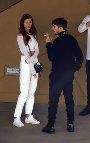14:31 edt, 28 august 2019 | updated. Pin By Ashley Cioppa On One Direction Eleanor Calder Eleanor Calder Style Louis And Eleanor