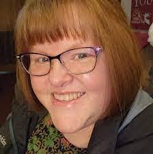 Heidi Helmick's Instagram, Twitter & Facebook