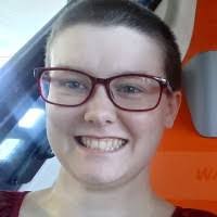 Elizabeth Lasley's Instagram, Twitter & Facebook