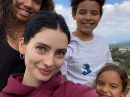 Paul Walker's daughter Meadow takes a picture with Vin Diesel's kids &ndash;  Deseret News