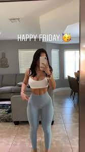 Dani Munoz Porn Pics and XXX Videos