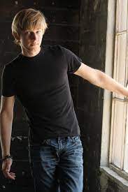 Jason Dolley If Anyone Make A Film About Steve Mcqueen Think I Got U An Actor To Play Him Jason Dolley Good Luck Charlie Jason