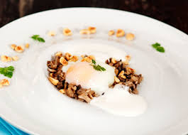 Oeuf Parfait Ou Oeuf 64 Duxelles De Champignons Et Noisettes Mousse Legerement Moutardee Et Si C Etait Bon Alimentation Recettes De Cuisine Recettes Amusantes