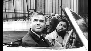Although der teppich des grauens perhaps does not hit the highs of the rialto krimi work, it is nevertheless a fun and entertaining piece, worth seeking out for those who enjoy a classic crime thriller. Der Teppich Des Grauens Mit Joachim Fuchsberger Und Karin Dor Youtube