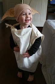 Ausgefallene kostüme einfach selbstgemacht ✓ inspiration aus über 430 kostümen für karneval, fasching & halloween ✓ jetzt auf maskerix.de entdecken! Harry Potter Dobby Kostum Selber Machen Diy Maskerix De Kostume Selber Machen Dobby Kostum Karneval Kostum Selber Machen