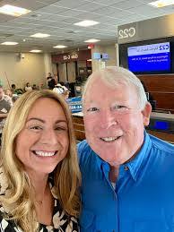 Karen Eberly's Instagram, Twitter & Facebook