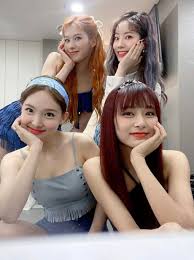 Share the best gifs now >>> Pretty Girls Nayeon Sana Dahyun Tzuyu 1 9gag