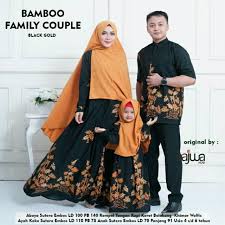 Contoh baju copel ayah ibu waktu acara lamaran anak : 46 Gambar Baju Couple Ayah Ibu Dan Anak Laki Laki Umur 2 Tahun Paling Keren Modelbaju Id