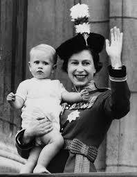 Adorable Family Snaps Windsor Babies Through The Ages Queen Elizabeth Lady Louise Windsor Royal Family