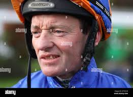 Leopardstown races hi-res stock photography and images