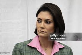 84 Eva Lose Stock Photos, High-Res Pictures, and Images