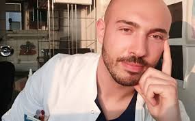 Los médicos se fugan a Europa a hacer el MIR para no ser mileuristas