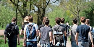 Je nach land und region wird er an unterschiedlichen tagen gefeiert. Vatertag 2019 Wann Ist Vatertag Und Woher Kommt Der Brauch