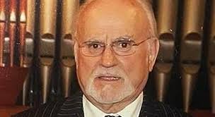 La calzatura perde un pezzo di storia: addio a David Moretti, il genio  delle fibbie