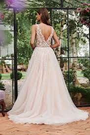 Brautkleider von elizabeth in magdeburg. Mode De Pol Brautkleider Hochzeitskleider Kollektion Elizabeth Brautmode Diamore