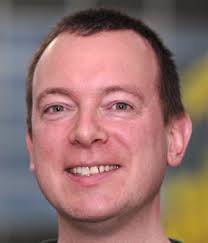 Future Generation Computer Systems The vendor-agnostic EMPAIA platform for  integrating AI applications into digital pathology in