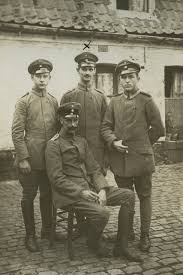 6 de agosto de 1915. La Linea De Tiempo Completa La Casa De Ana Frank