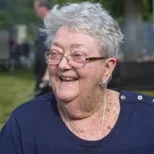 Kay Mohr's Instagram, Twitter & Facebook