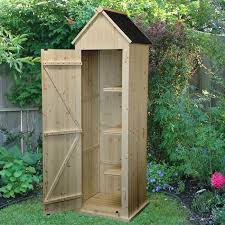 Schoner Gartenschrank Aus Holz Mit Spitzdach Und Geraumigem Innenraum Garten Gartenschrank Gartenschrank Holz Und Garten Gerateschuppen
