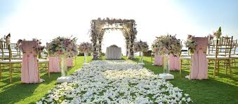 Find a flower shop in houston, tx to create custom floral arrangements for weddings, funerals, showers, proms, birthdays, holidays, anniversaries, or decoration. Top 5 Surprisingly Affordable Places To Get Married In Houston Texas Diamond Exchange Houston