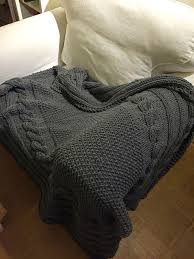 Hier findest du strickmuster und anleitungen für zehn edle decken. Free Tutorial Kostenlose Anleitung Strickdecke Drops Schachenmayer Amelie Loves Denmark Wolldecke Stricken Decke Stricken Anleitung Decke Stricken Einfach