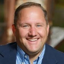 Jon Oldham's Instagram, Twitter & Facebook