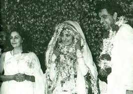 Saira banu on tuesday said she has yet to meet prime minister narendra modi to discuss the release of builder samir bhojwani, who had falsely. Dilip Kumar At 96 Saira Banu S Fascinating Memories Rediff Com Movies