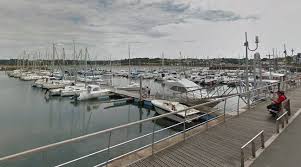 Le tourisme des bains de mer a commencé à s'y. Faits Divers Un Homme Retrouve Mort Noye Au Port De Plaisance De Perros Guirec