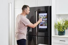 Samsung's new family hub refrigerator is… the future? Samsung S Fourth Gen Family Hub Smart Fridge Is Bigger Smarter And Bixby Enabled Pc World Australia