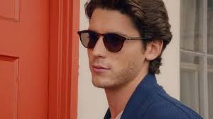 Sunglasses Worn By Harry Pico Alexander In Home Again Spotern Summer Sunglasses Alexanderpico In 2020 Sunglasses Sunglasses Women Fashion Pico