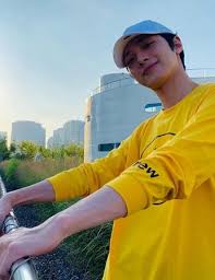 #laikuanlin #kuanlin #라이관린 #賴冠霖 pic.twitter.com/fflwlznukp. è³´å† éœ– æ­£å¼æå‡ºè§£ç´„è¨´è¨Ÿ Cubeå¨›æ¨‚å–Šè©± æœƒé€éŽå°è©±è§£æ±º Ettodayæ˜Ÿå…‰é›² Ettodayæ–°èžé›²