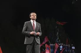 Albin kurti is the leading activist and former leader of vetëvendosje!, and deputy at assembly of kosovo. Albin Kurti Prape Kryeminister Levizja Vetevendosje Eshte Pajtuar Per Qeveri Pa Zgjedhje Kosovari Press