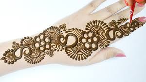 There was a prevailing trend among girls getting intensely detailed mehndi designs on their hands. Easy Gol Tikki Mehndi Design Archives Beautyzing